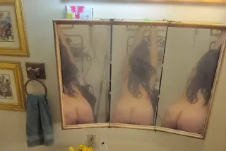 I NEED SOME ATTENTION!!! 👅💦🫦 - Image 9