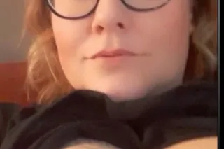 B-E-A-UTIFUL BLAZIN BLONDE BOM... - Image 1