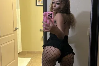 💦🍑Let Me Satisfy All Your Need... - Image 4