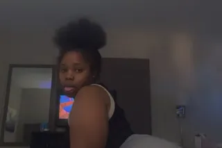 💋 IN & OUTCALLS AVAILABLE NOW ... - Image 3