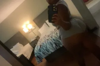 💋 IN & OUTCALLS AVAILABLE NOW ... - Image 4