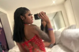 BROWNSKIN BARBIE🥴😋🎀 Tight Puss... - Image 1