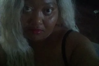 NO SEX HEAD ONLY NO OUTCALLS I... - Image 2