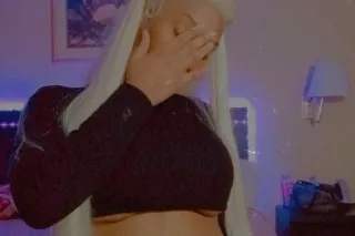 LET ME BE YOUR LIL SLUT🥴😝DADDY... - Image 3