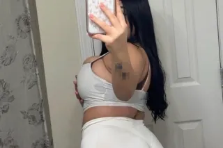 Tetona y culona🍒🍑 soy todo lo ... - Image 2