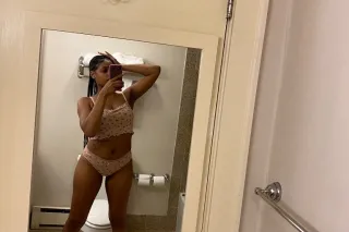 OUTCALLS ONLY 📲 DM FOR RATES ! - Image 5