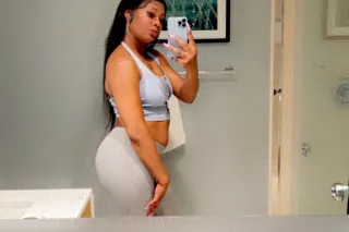 Princess looking for a king - ... - Image 1