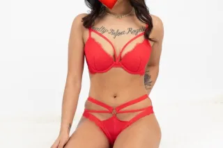 _____________ NEW IN TOWN ____... - Image 3