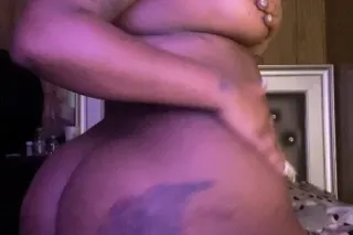 THE BADDEST BIG BOOTY ON DUTY ... - Image 4