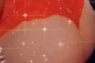 Incall-car play is available o... - Image 1