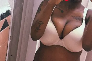 🥰 COME LETS HAVE FUN DADDY 🤭🩷 ... - Image 4