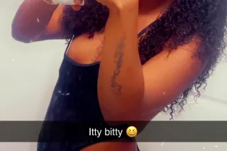 Outcalls SMAILLIE the waterpar... - Image 1