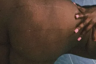 Put that 🍆 down my throat 👅🍬🍭 ... - Image 1