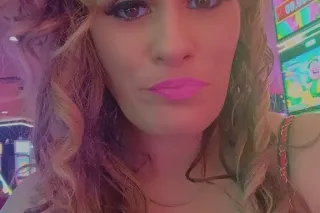 ♀♂🤫WILLING to do WHAT your WIFE wants🤫♂♀HOTT MOM🫠🤭🥵 - Image 8