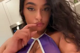 Cum warm up with Amira Jade, starting services at 3:30pm today💕🥰 Arab goddess ready to please, book your arabian nights escape today 🌃 - Image 6