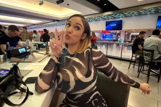 💕🥰 HARRISBURG/HARSHEY COUPLE D... - Image 4