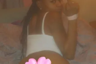 Cum Party With A Barbie🤪😍 - Image 1