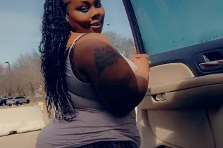 Out Calls with deposit only 👌🏾Shower with me 🚿 Book a 90 min VIP special 🥵 - Image 5