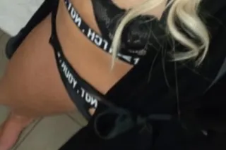 Tattood Barbie - 33 - Image 4