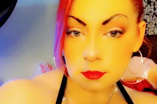 COME PLAY WITH S.A.sVERY OWN T... - Image 1