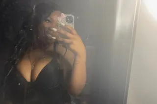 Here for a good time ! Thick E... - Image 2