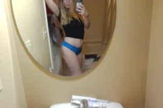 outcall or Cardate right now - Image 2