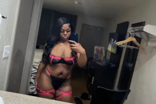 𝐓𝐇𝐈𝐂𝐊 ᴀɴᴅ 𝐏𝐑𝐄𝐓𝐓𝐘 🤫🤪🅤🅡 🅢🅔🅒🅡🅔🅣🅢 ... - Image 3