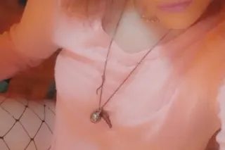 👅SLIPPERY WHEN WET💦💋 - Image 5