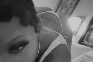 content & facetimes only !! - ... - Image 1