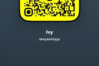 Snowed in pussy🥀 squirter 💦Pha... - Image 4