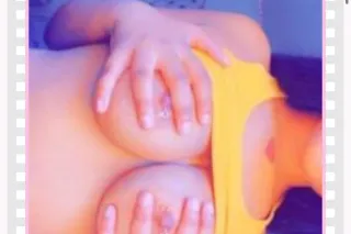 cum play with me 🩷 - Image 8