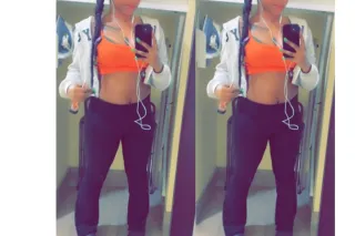 hey im available 🥰😋😘 - Image 2