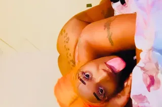 SEXY CURVY JUICY MIXED COME 👅M... - Image 1