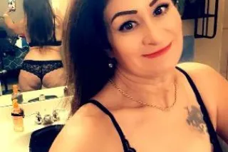 I could be your Good Girl!!! -... - Image 1