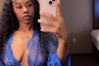 Hey baby new to town ;) lets h... - Image 3