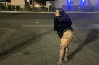 NEW IN TOWN🤭💕 AVAILABLE NOW SE... - Image 1