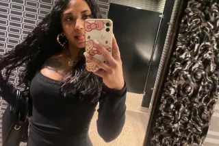 THICK LATINA💦😍OUTCALLS CAR DAT... - Image 4