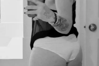 👯Snow Bunny here Ready to throw down😘💋🔥 - Image 5