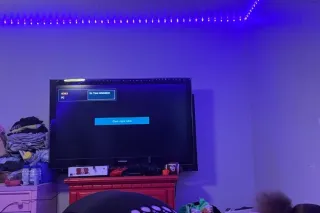 new in town leta hangout daddy... - Image 3