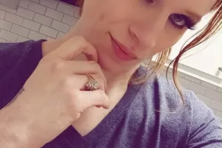 hey im back not for long tho! ... - Image 2