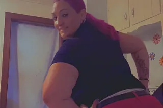 three girls at one time  come ... - Image 4