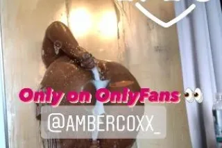 💋Big B⭕⭕ty StaLLiON 🎀BANGIN Hi... - Image 2