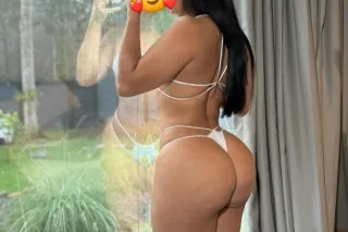 HOLA, SOY UNA CHICA LATINA MUY... - Image 4