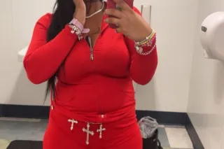 hhr specials nice safe hotel! pretty feminine 21 YO PRO SOCCER GIRLY my fav kink is to eat ass .lol Upscale exotic slut , . fetish friendly - Image 5