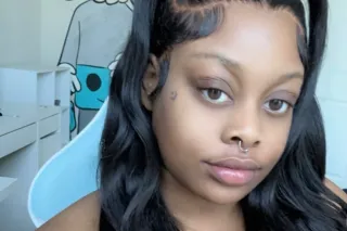 Juicy Tee👅 FAMOUS PORN SLUT 🫦 - Image 11