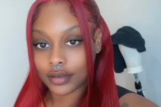 Juicy Tee👅 FAMOUS PORN SLUT 🫦 - Image 6