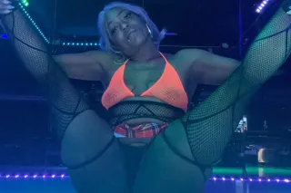 !!!SOFT A$$ AND JUICY PU$$Y th... - Image 1