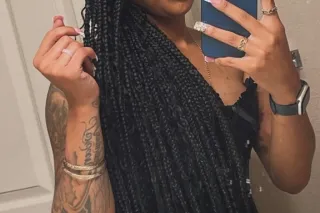 BACK IN TOWN 💋 - Image 2