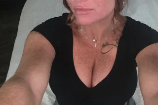 uour fav sexy busty redhead MI... - Image 4