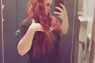 red with the best - 23 - Image 2